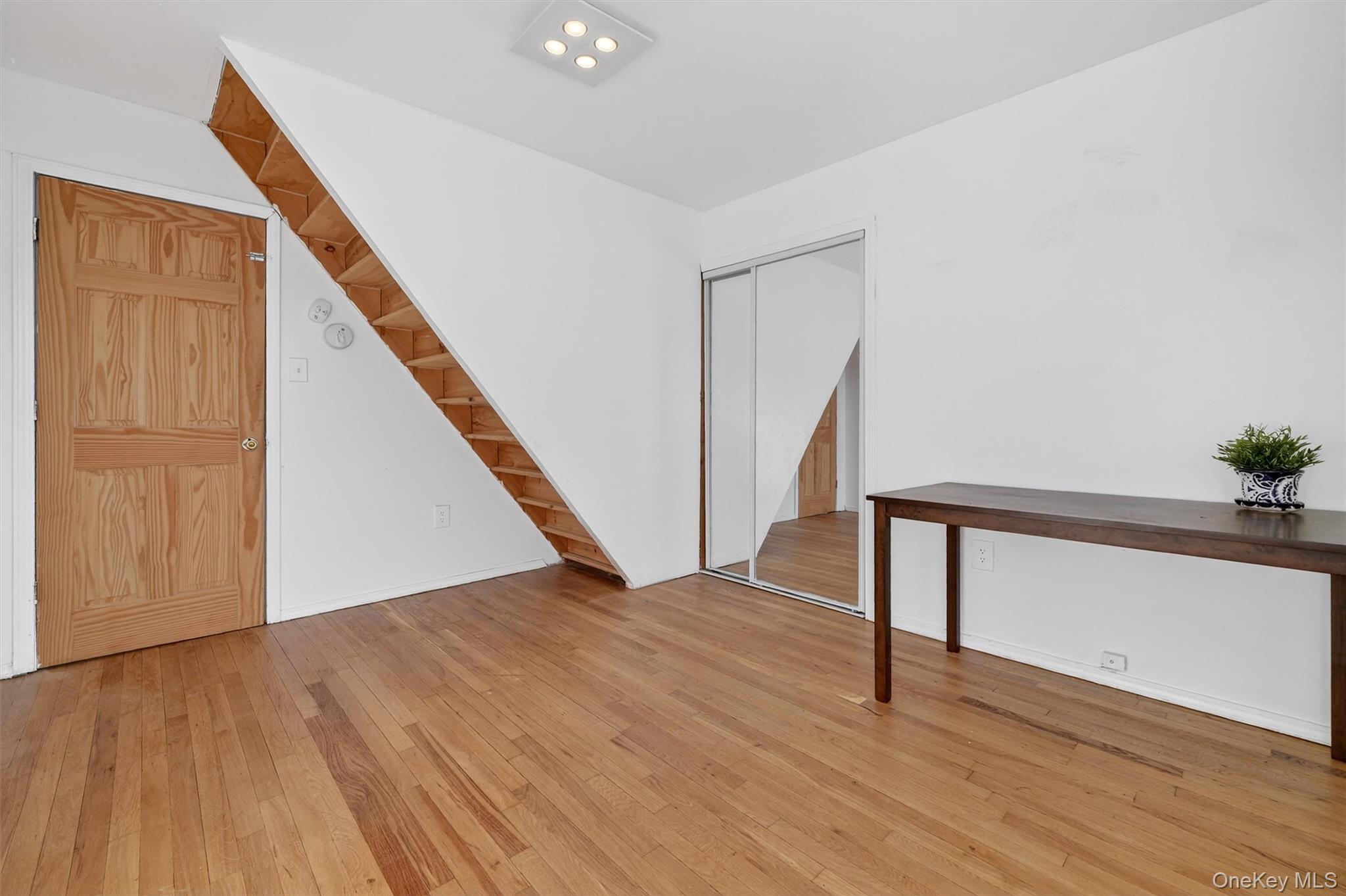 138-16 230th Street Queens, NY 11413 - Photo 30 of 49 4th bedroom