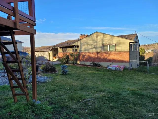 $489,000 | 3214 Meadowlark Drive, Lewiston, ID 83501