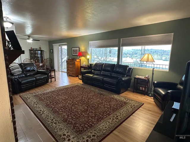 $489,000 | 3214 Meadowlark Drive, Lewiston, ID 83501