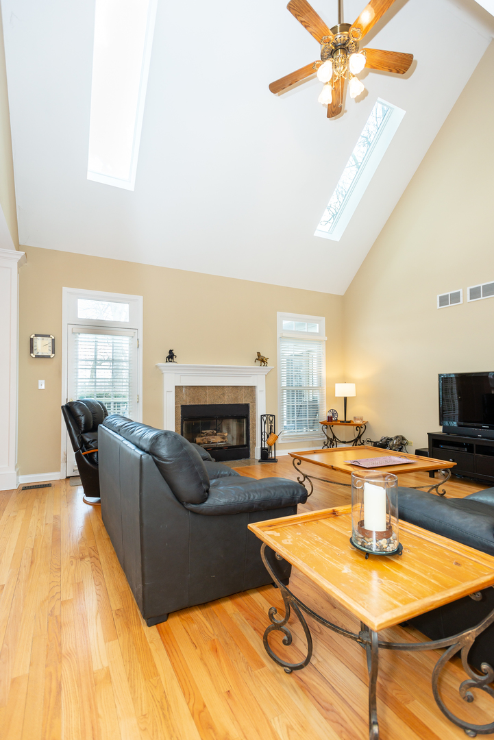 991 Deerpath Road Aurora, IL 60506 - Photo 22 of 65