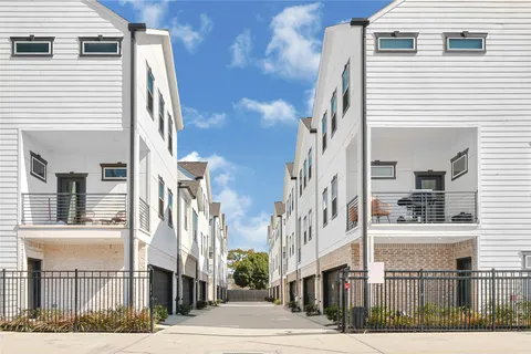 $345,000 | 5410 Wheatley Street, Unit C, Houston, TX 77091