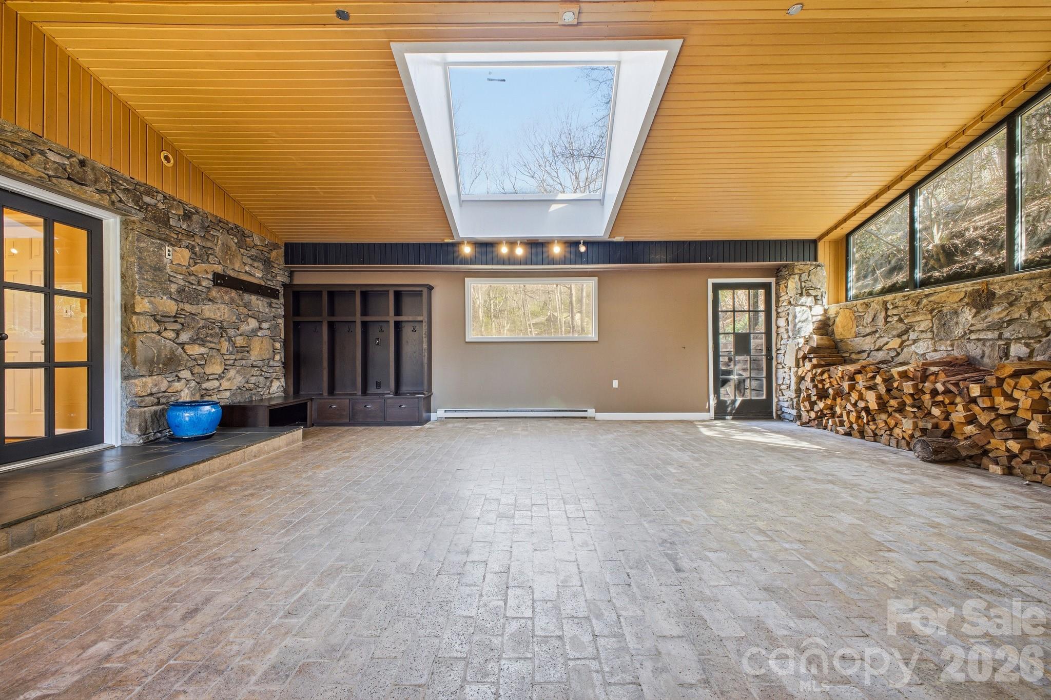 8 Covewood Road Asheville, NC 28805 - Photo 14 of 40