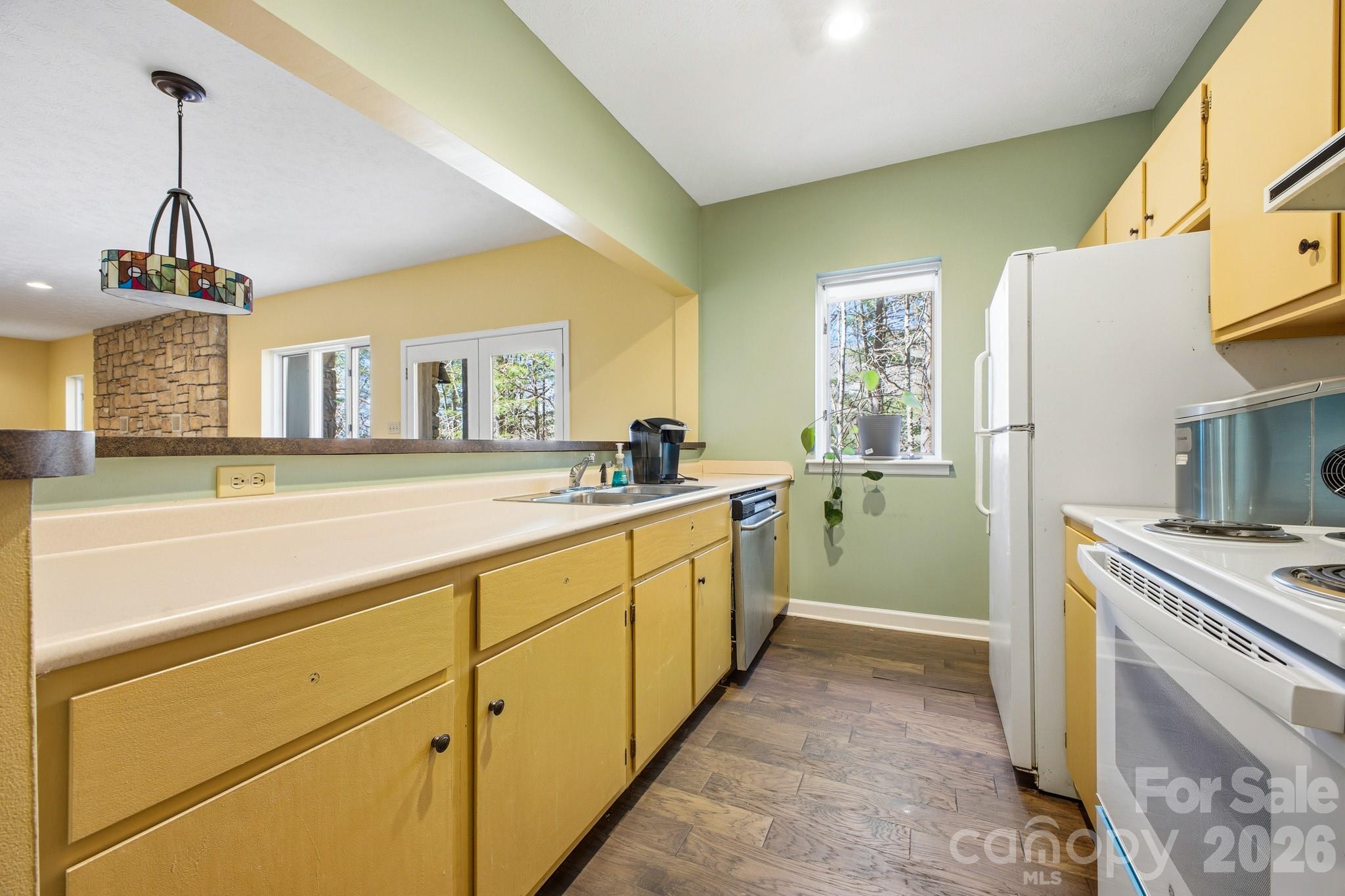 8 Covewood Road Asheville, NC 28805 - Photo 29 of 40