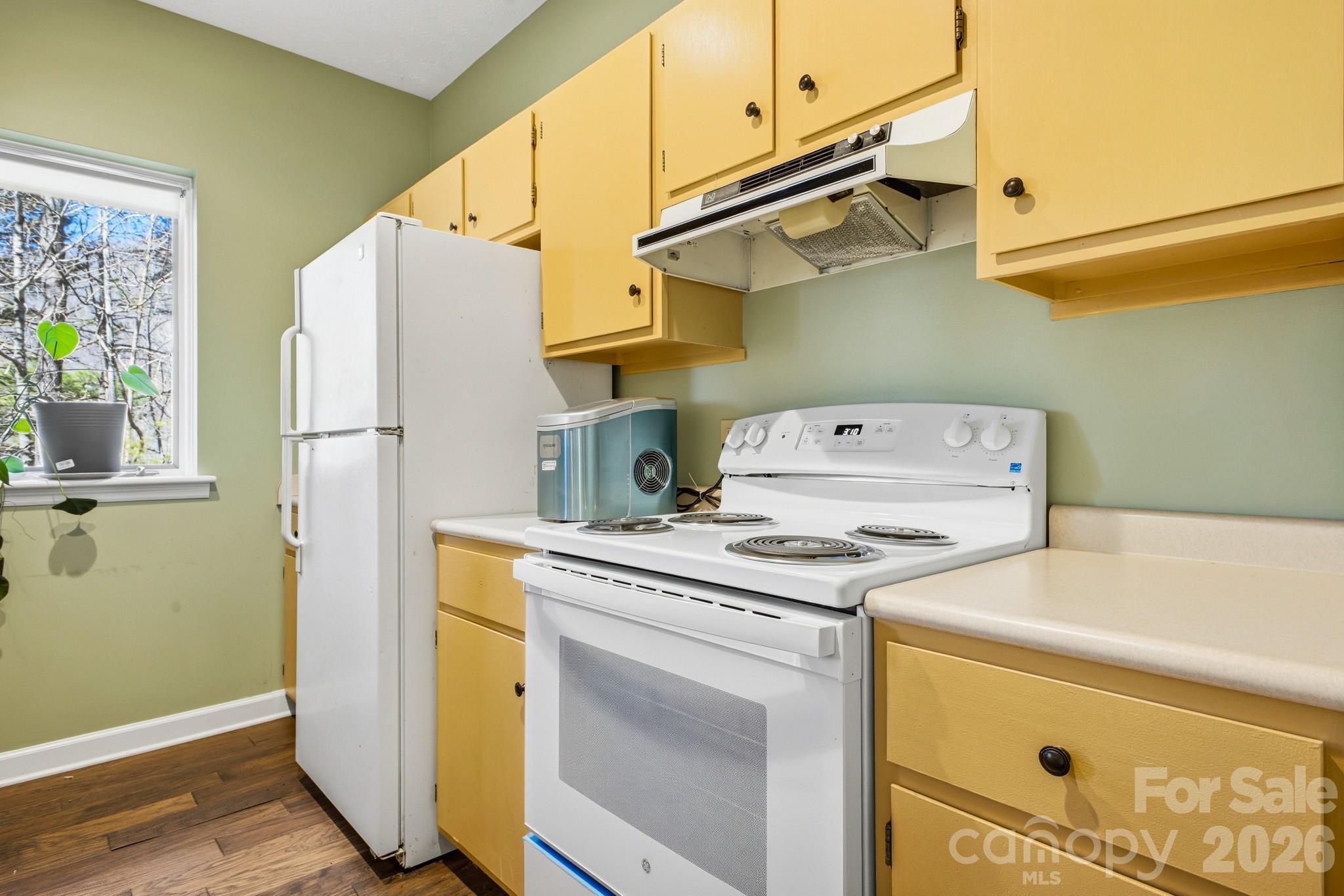 8 Covewood Road Asheville, NC 28805 - Photo 30 of 40