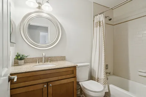 $495,000 | 1361 Brandywyn Lane, Buffalo Grove, IL 60089