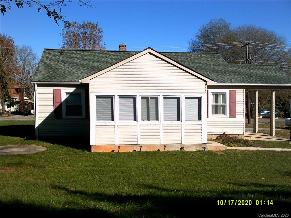 109 Settlemyre Road Morganton, NC 28655 - Photo 3 of 16 Gallery Image 3