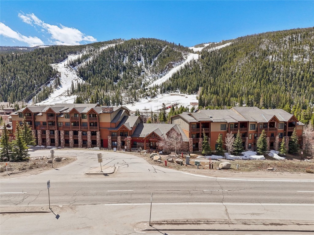 22714 Highway 6, Unit 5941 Keystone, CO 80435 - Photo 35 of 41 a front view of a building with street view