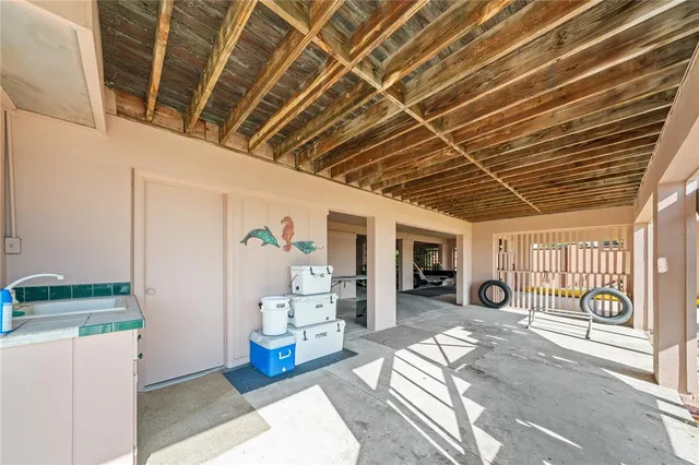 $2,500,000 | 6663 Bayou Grande Boulevard Northeast, St. Petersburg, FL 33702