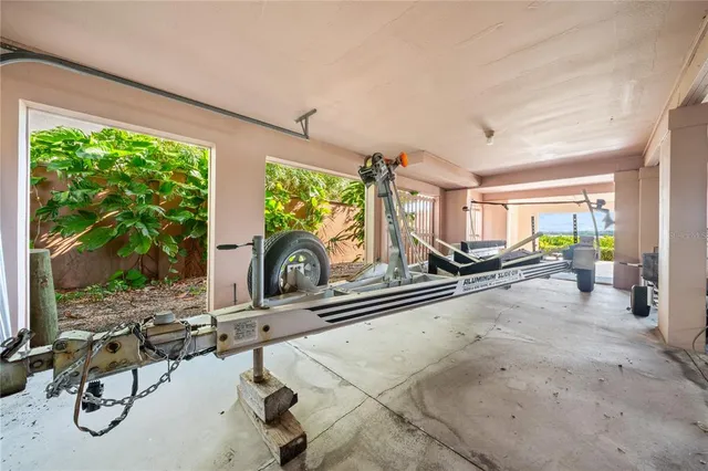 $2,500,000 | 6663 Bayou Grande Boulevard Northeast, St. Petersburg, FL 33702