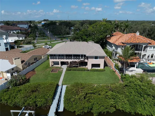 $2,500,000 | 6663 Bayou Grande Boulevard Northeast, St. Petersburg, FL 33702