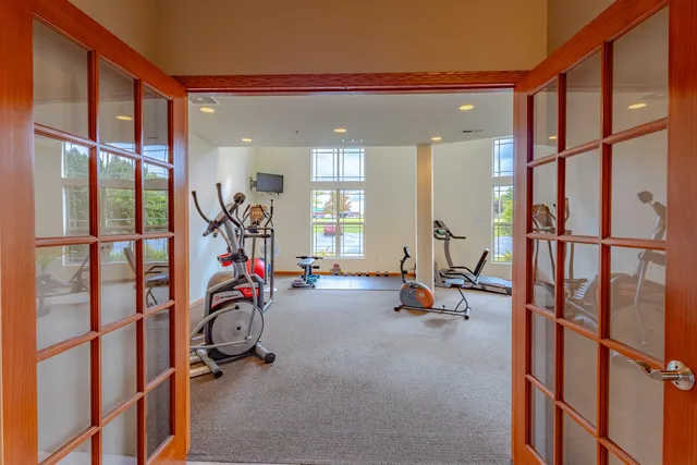 $279,000 | 230 Hilldale Drive, Unit 1307, Hartford, WI 53027