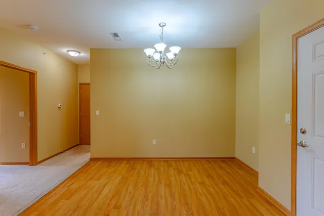 $279,000 | 230 Hilldale Drive, Unit 1307, Hartford, WI 53027