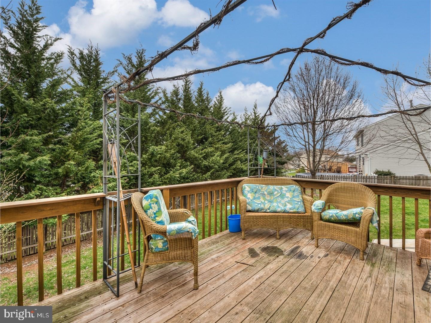 11 Eagles Lane Sinking Spring, PA 19608 - Photo 24 of 25 Deck