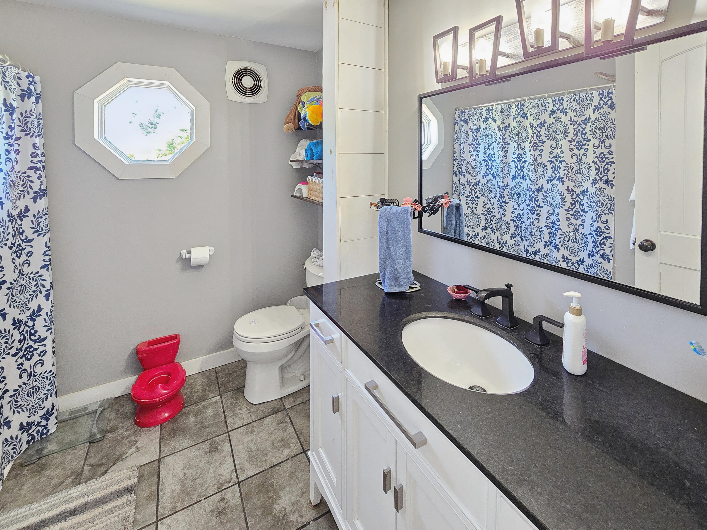 41 Whitten Road Burnham, ME 04922 - Photo 17 of 36 Bathroom