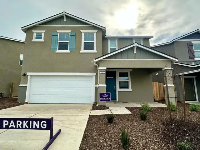 $449,990 | 6381 West Austin Way, Fresno, CA 93723