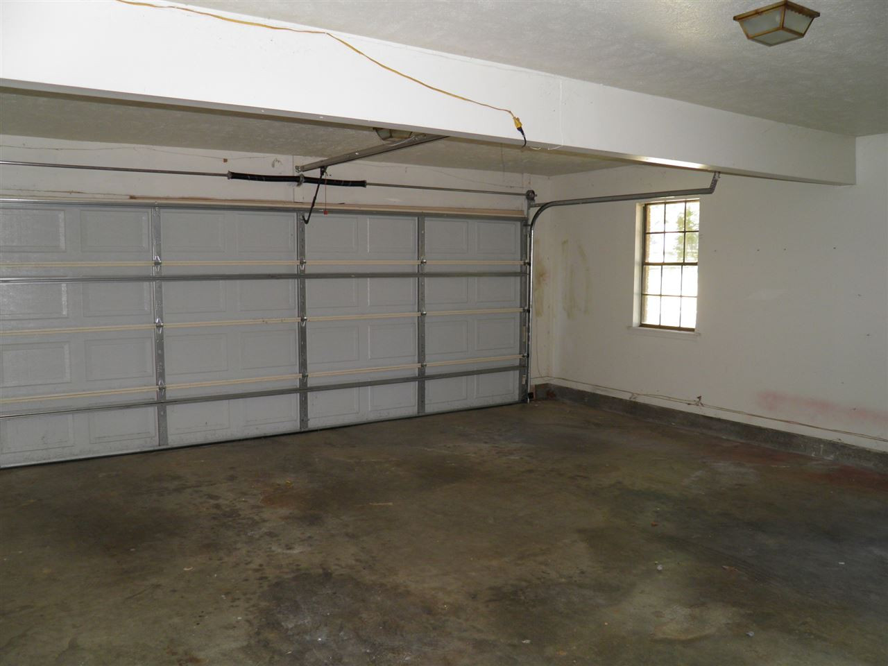 102 Lowe Circle Clinton, MS 39056 - Photo 15 of 31 Photo 16