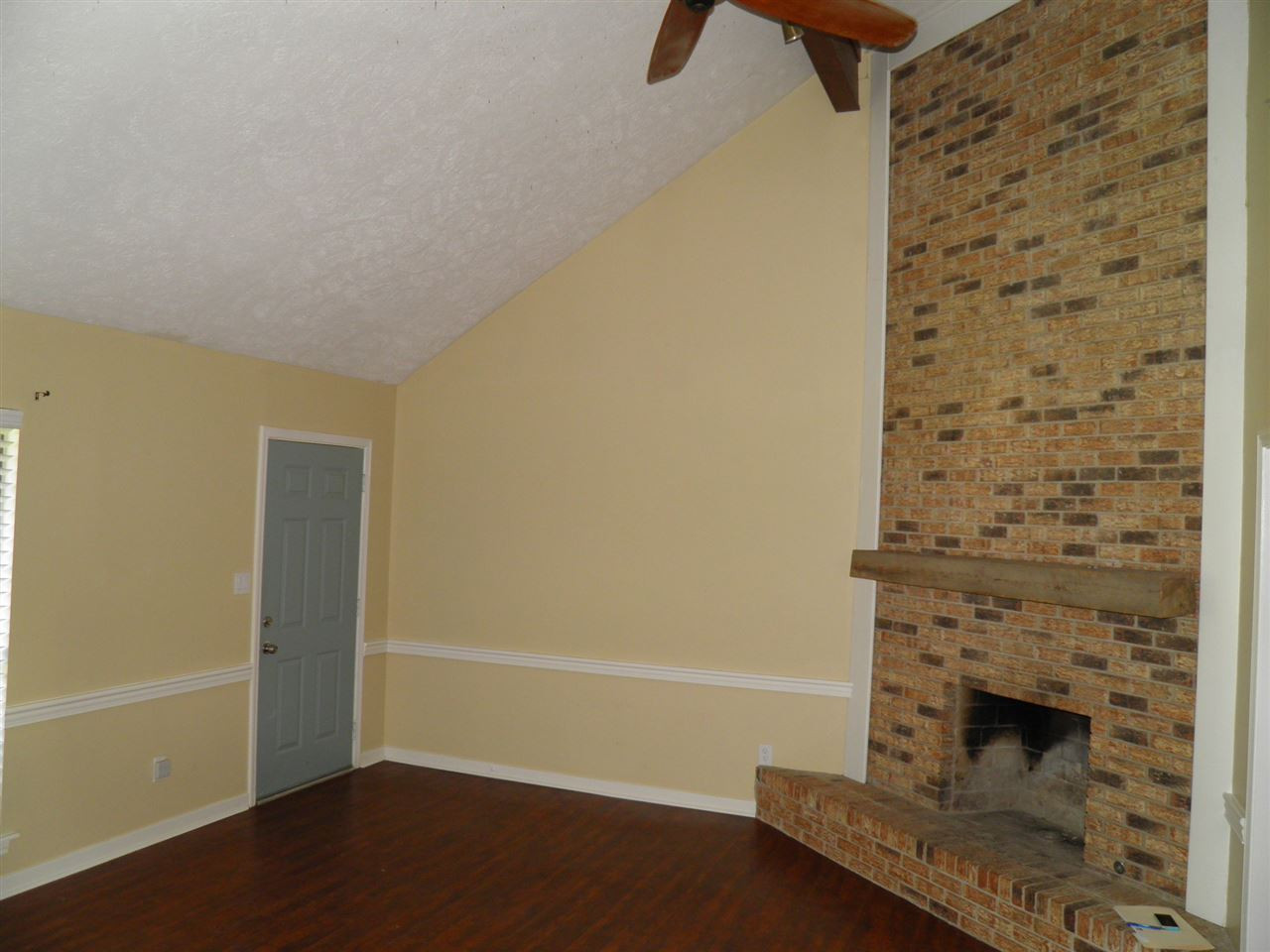 102 Lowe Circle Clinton, MS 39056 - Photo 3 of 31 Photo 3