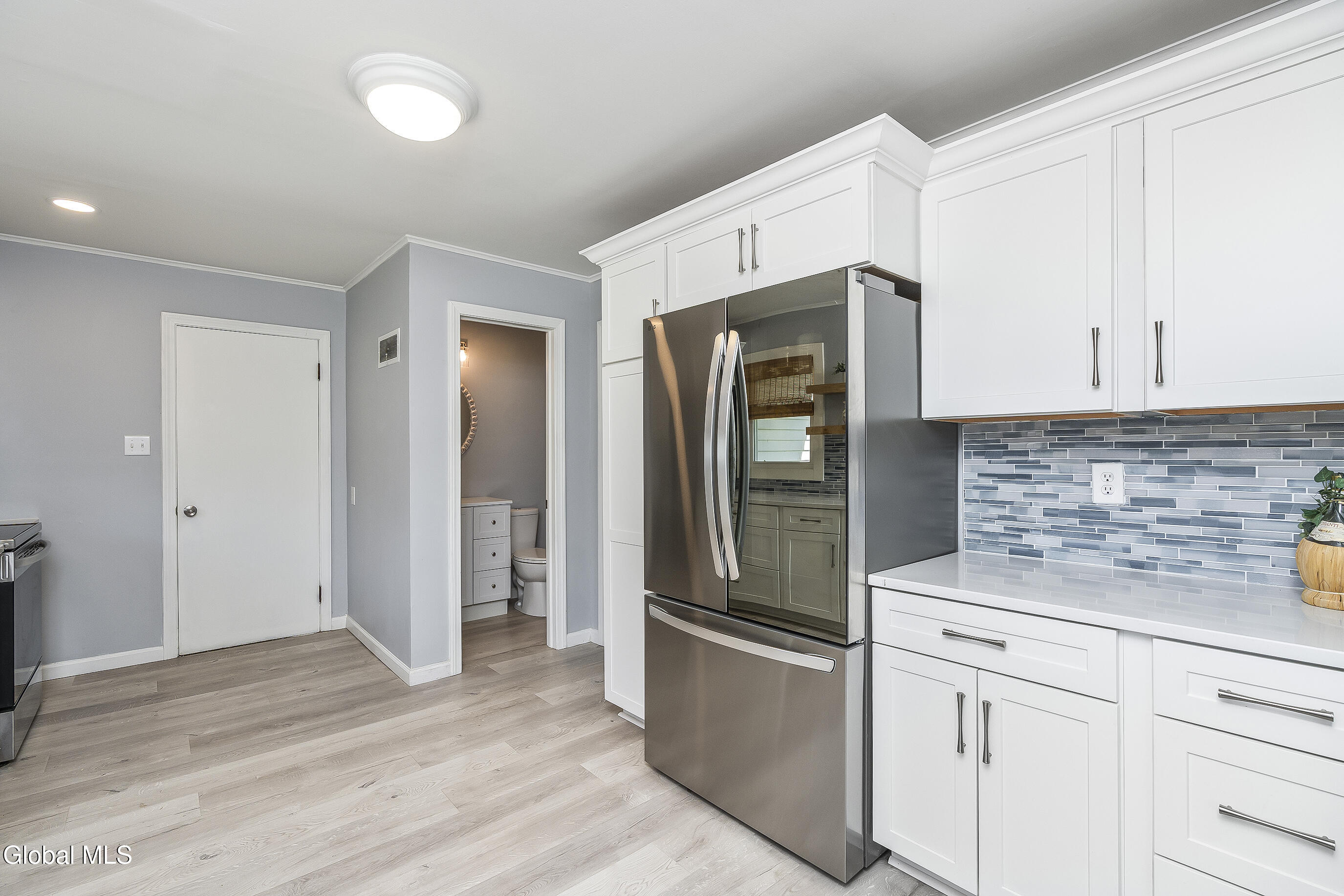 13 Pershing Road Queensbury, NY 12804 - Photo 14 of 41 020-13-Pershing-Road-Queensbury-NY-12804