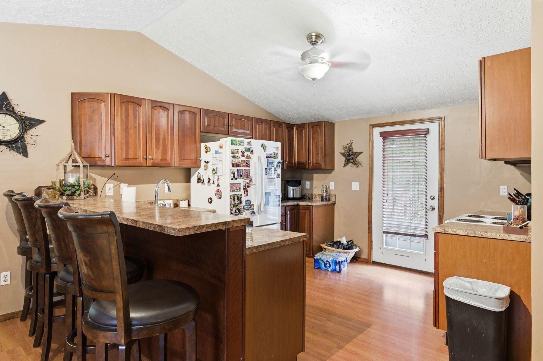 1691 Dyer Road Grove City, OH 43123 - Photo 25 of 108 kitchen
