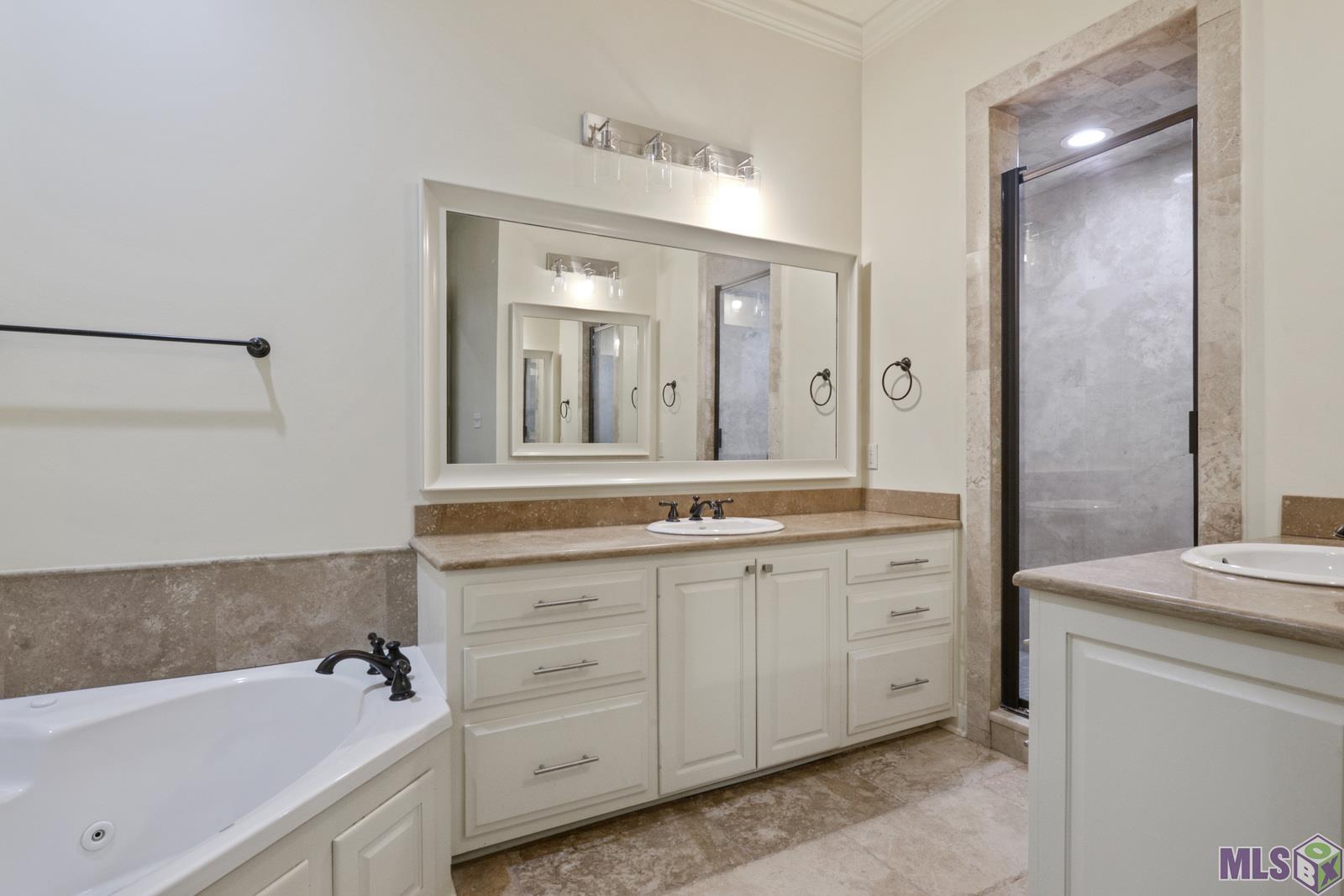 2437 Fiero Street Baton Rouge, LA 70808 - Photo 13 of 16