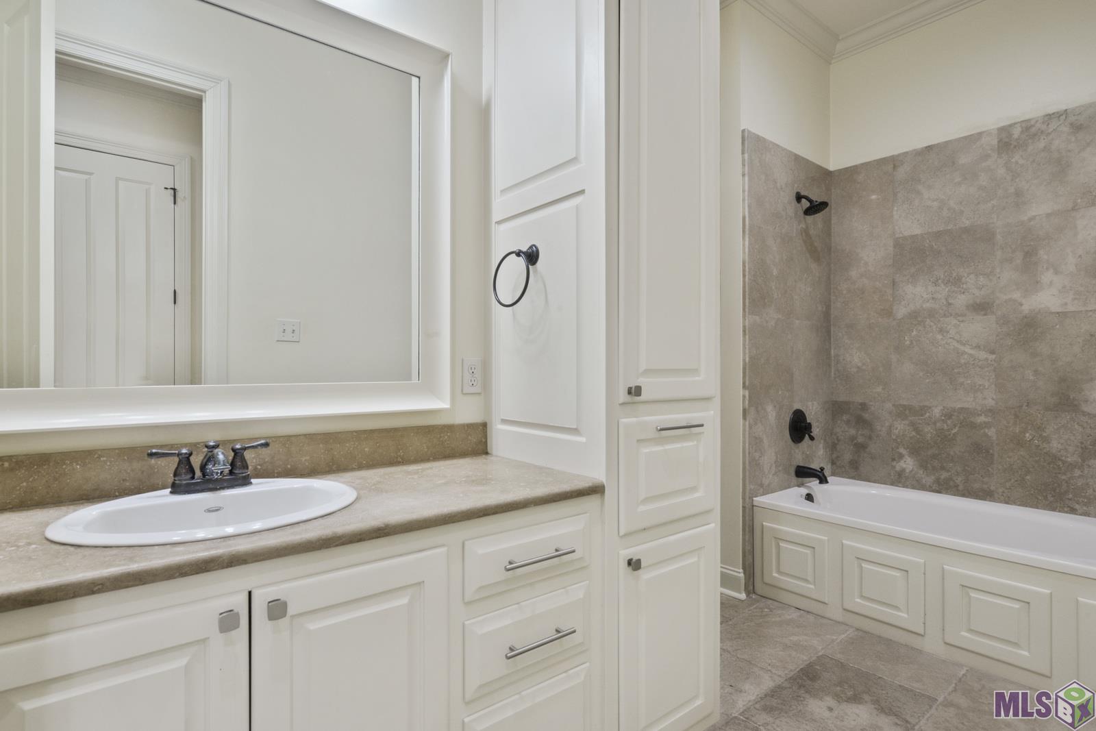 2437 Fiero Street Baton Rouge, LA 70808 - Photo 7 of 16