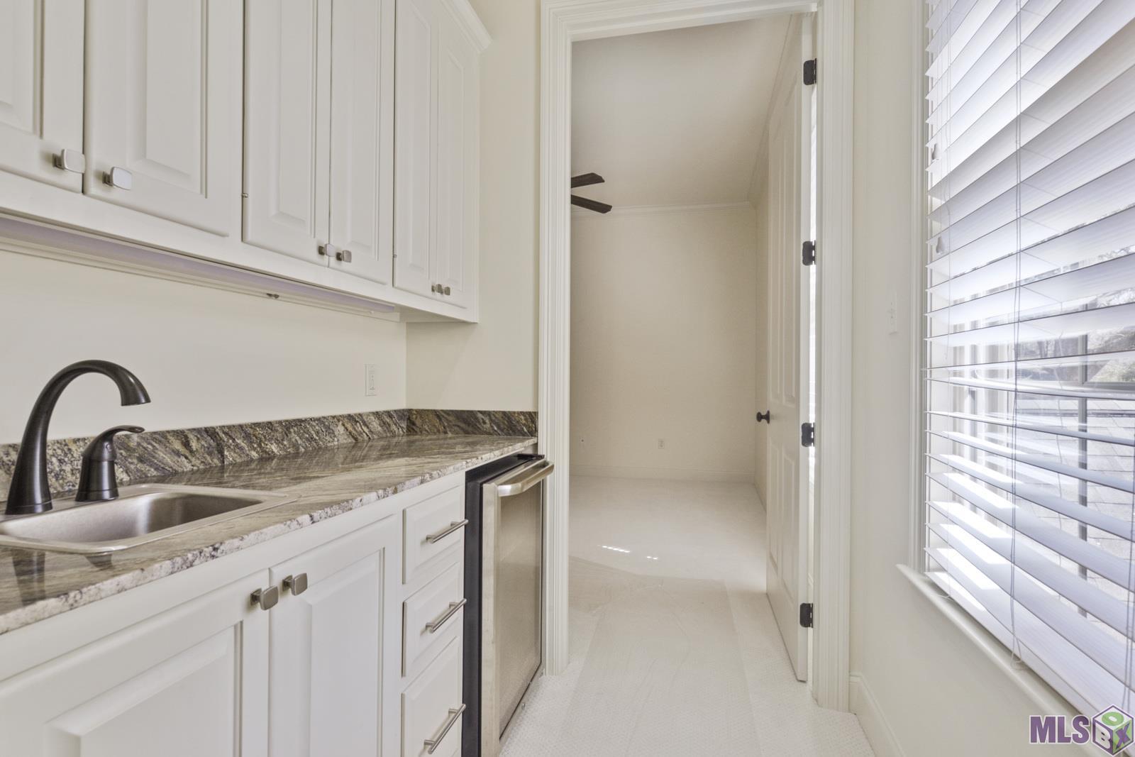 2437 Fiero Street Baton Rouge, LA 70808 - Photo 10 of 16