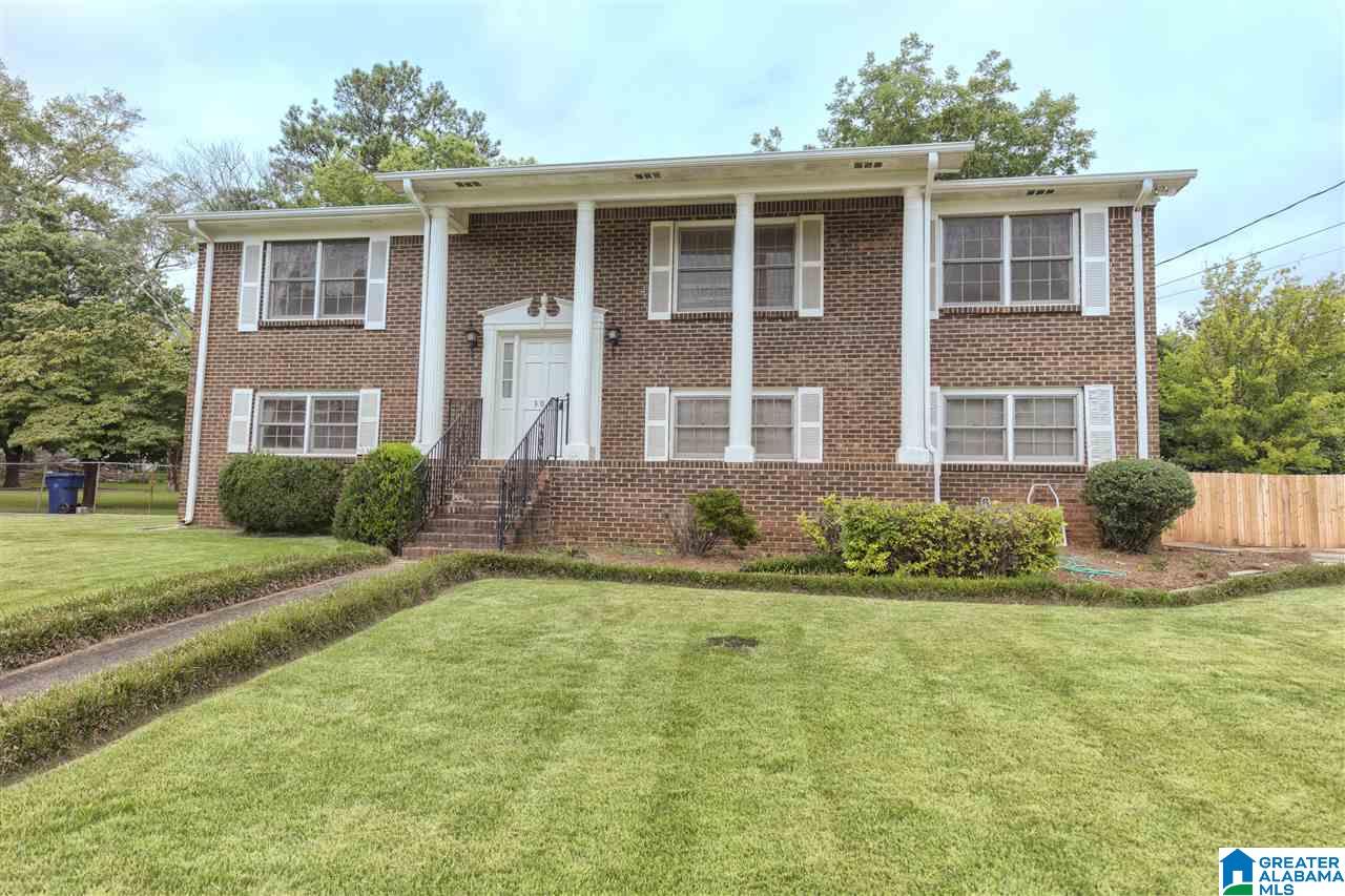 309 Highlander Court Bessemer, AL 35023 - Photo 3 of 39