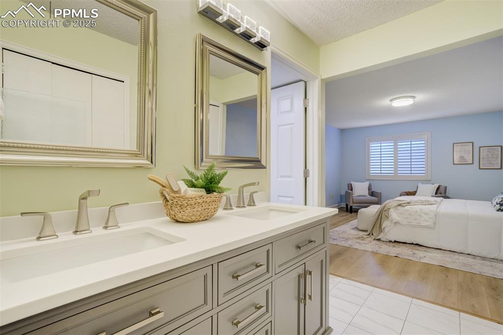 1130 Fontmore Road, Unit B Colorado Springs, CO 80904 - Photo 20 of 44 Primary bathroom