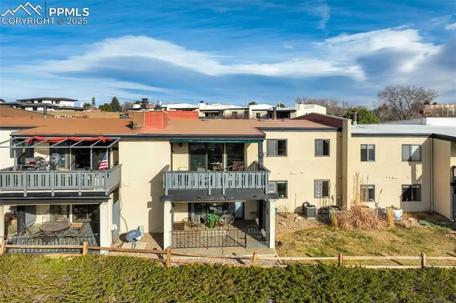 a house view with a outdoor space