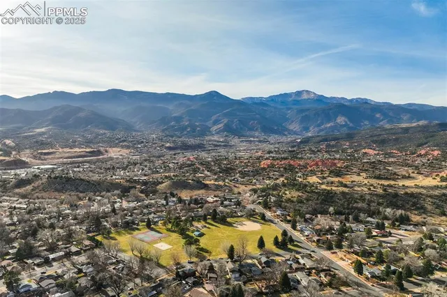 $425,000 | 1130 Fontmore Road, Unit B, Colorado Springs, CO 80904