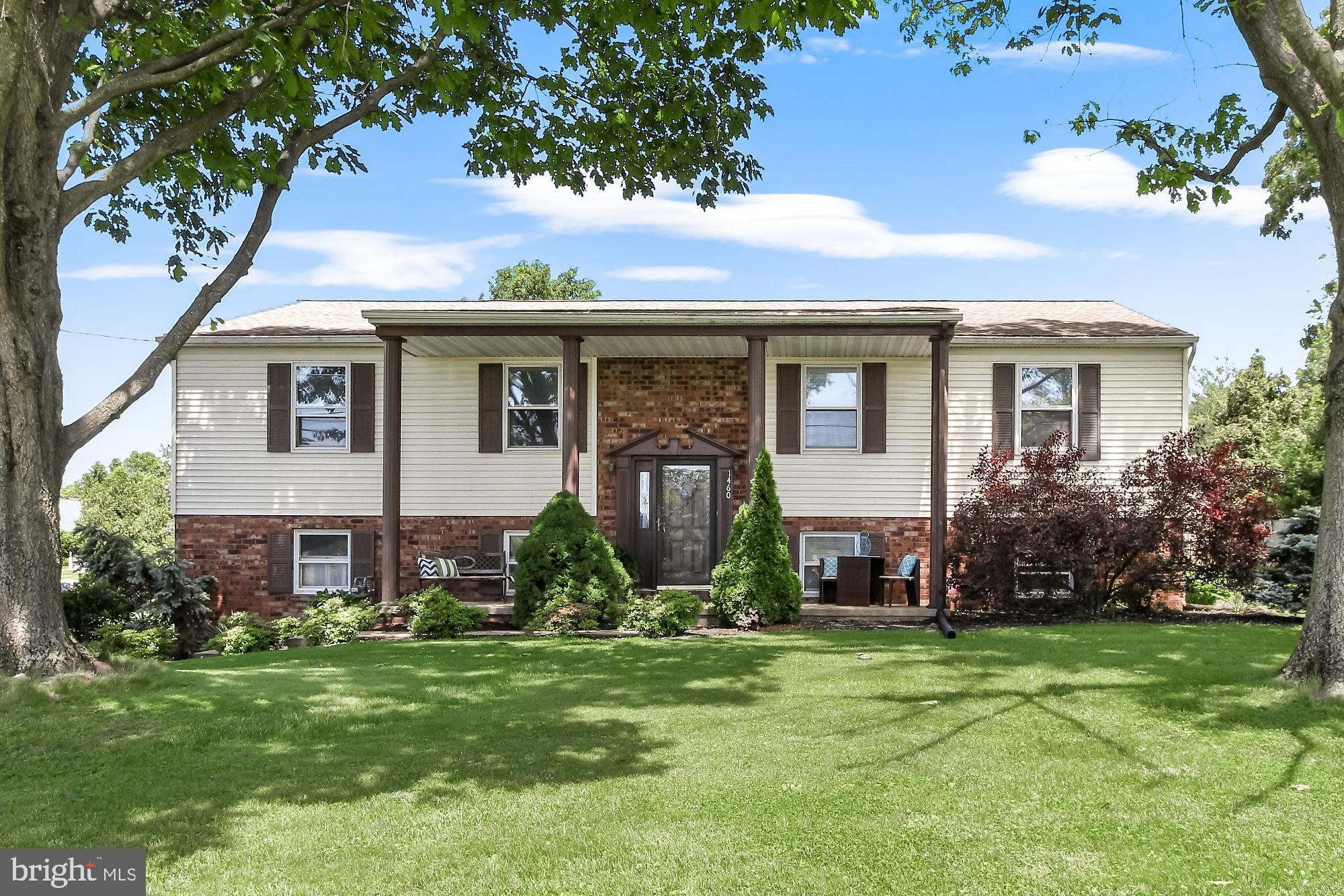 1460 Greenbriar Road York, PA 17404 - Photo 1 of 35 Gallery Image 1