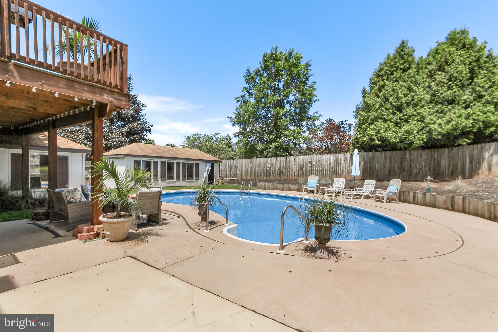 1460 Greenbriar Road York, PA 17404 - Photo 27 of 35 Gallery Image 27