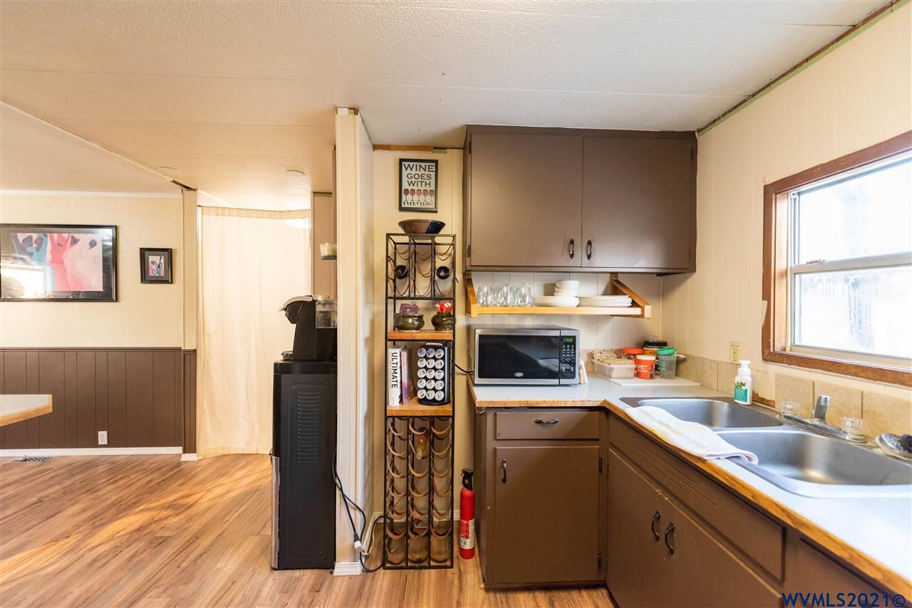 34505 Riverside Drive, Unit 38 Albany, OR 97321 - Photo 4 of 23