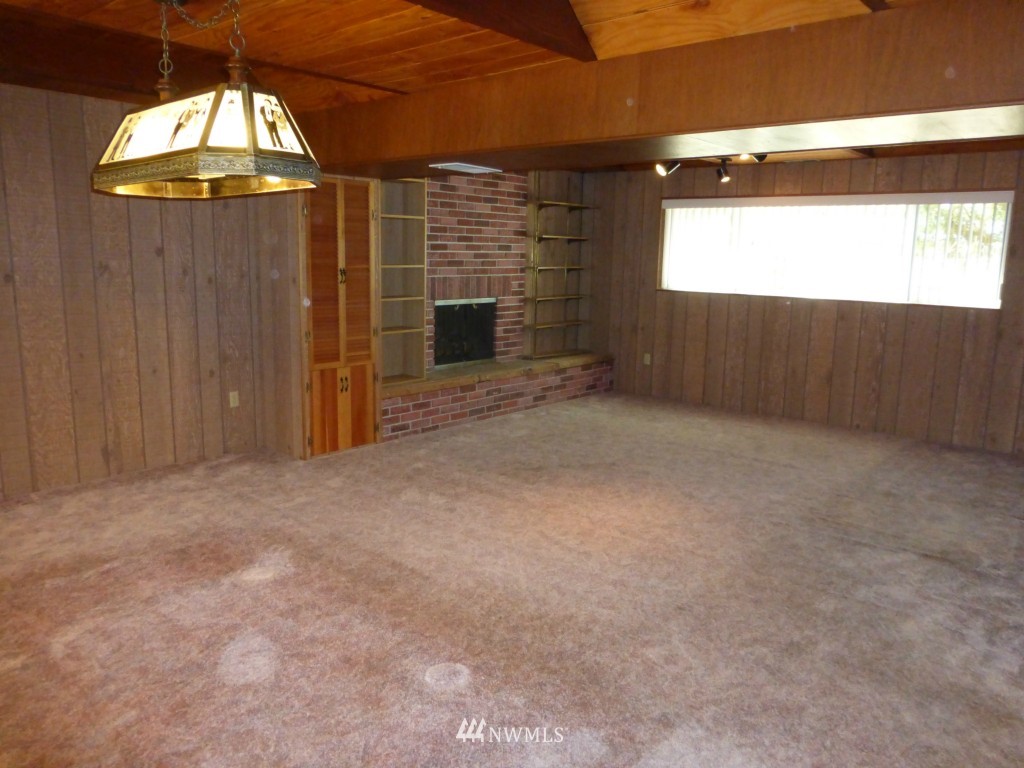 12916 Southeast 189th Place Renton, WA 98058 - Photo 12 of 16 Gallery Image 12