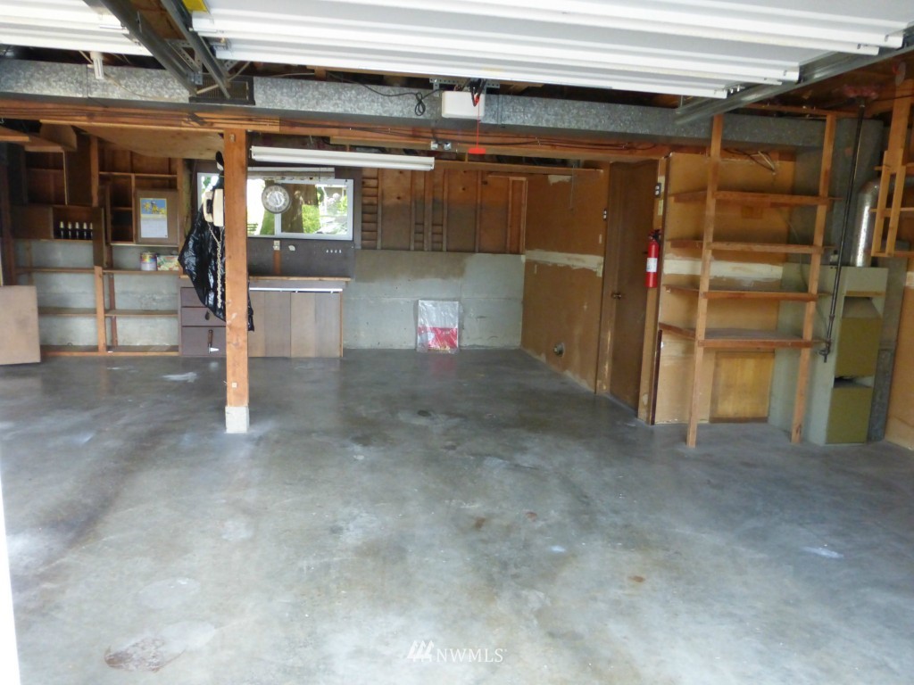 12916 Southeast 189th Place Renton, WA 98058 - Photo 14 of 16 Gallery Image 14