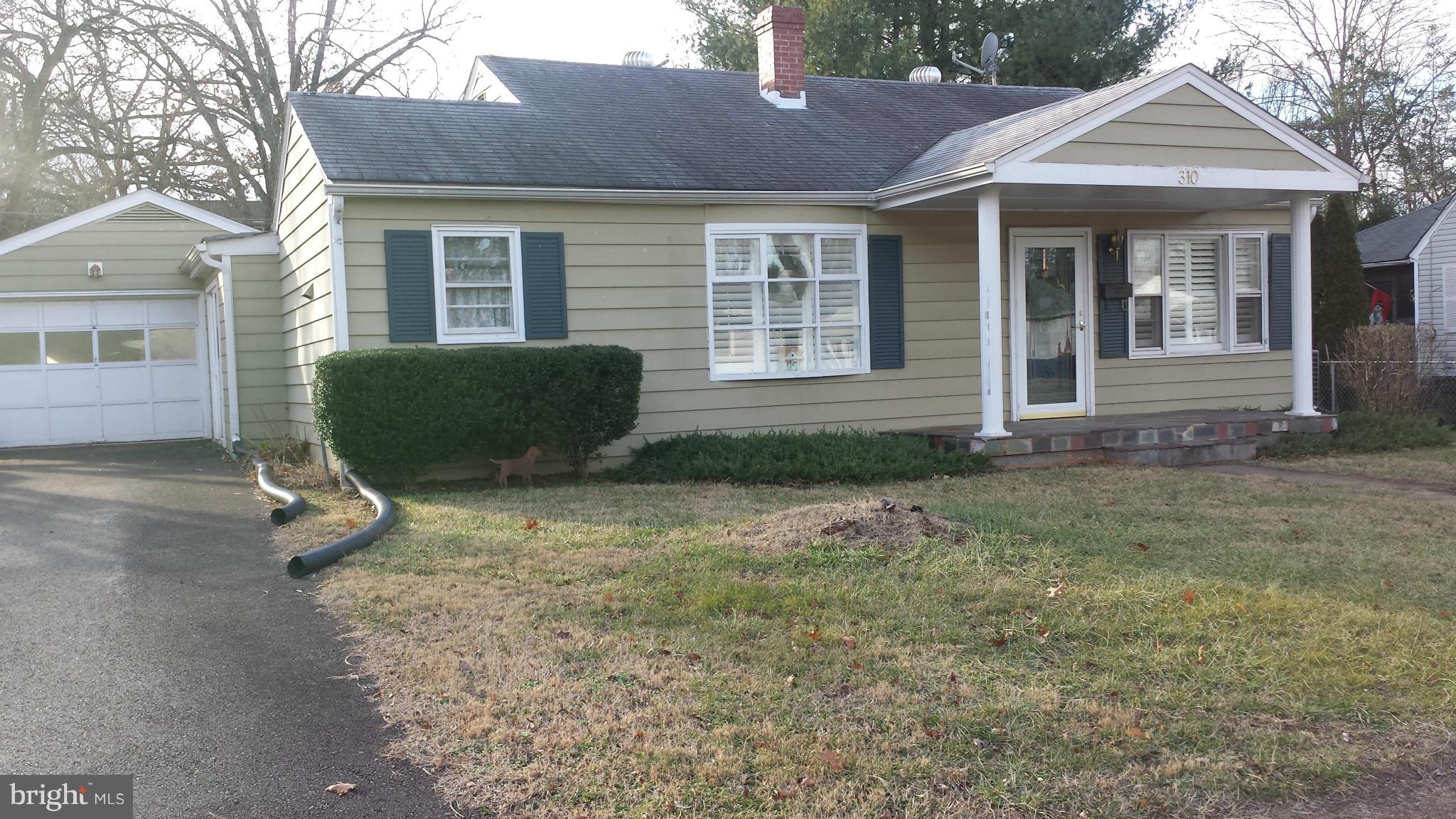310 Madison Street Culpeper, VA 22701 - Photo 3 of 4 Exterior (Front)