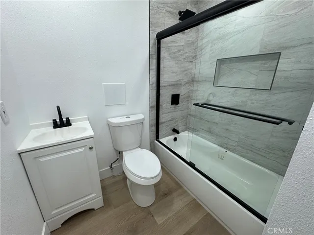 $1,795 | 9223 Compton Avenue, Unit 10, Los Angeles, CA 90002