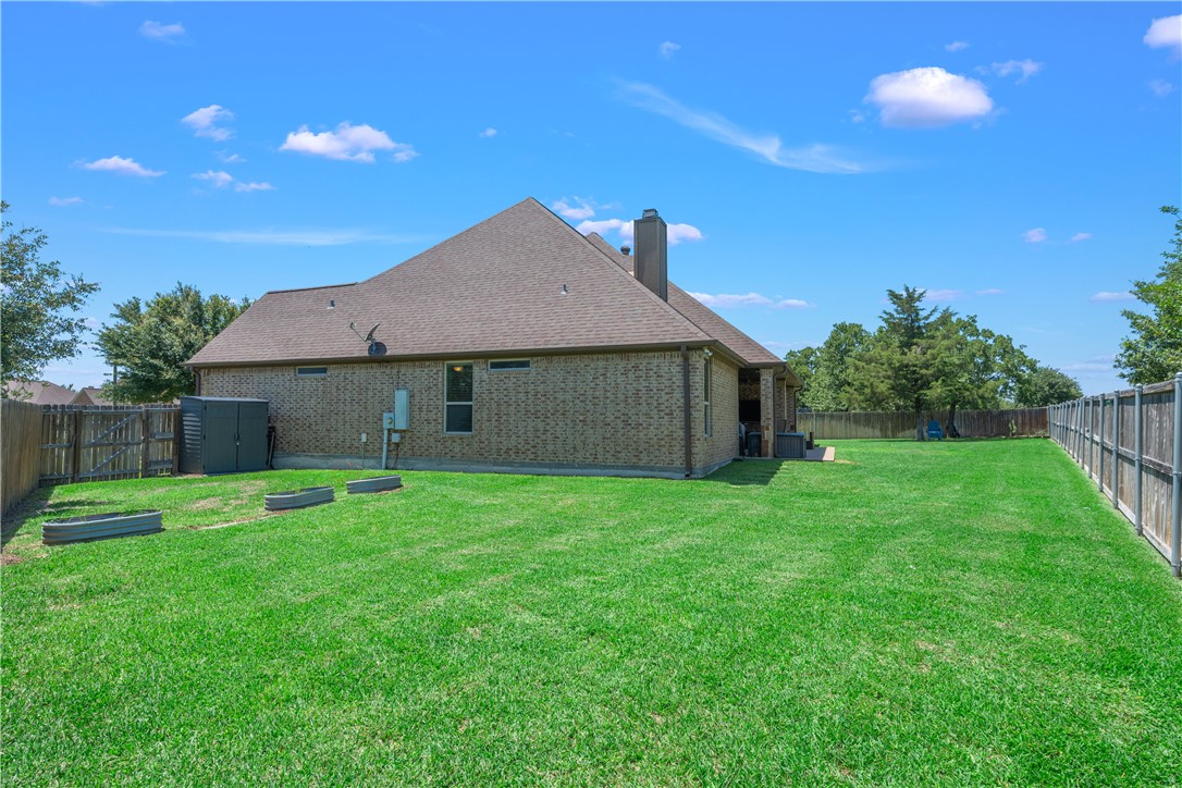 3301 Covington Court Bryan, TX 77808 - Photo 23 of 26 a house view with a garden space