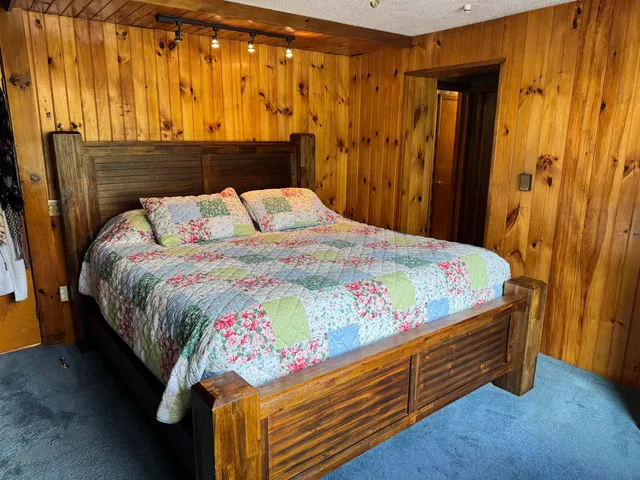 $580,000 | 88 Gillen Avenue, Johnson, VT 05656