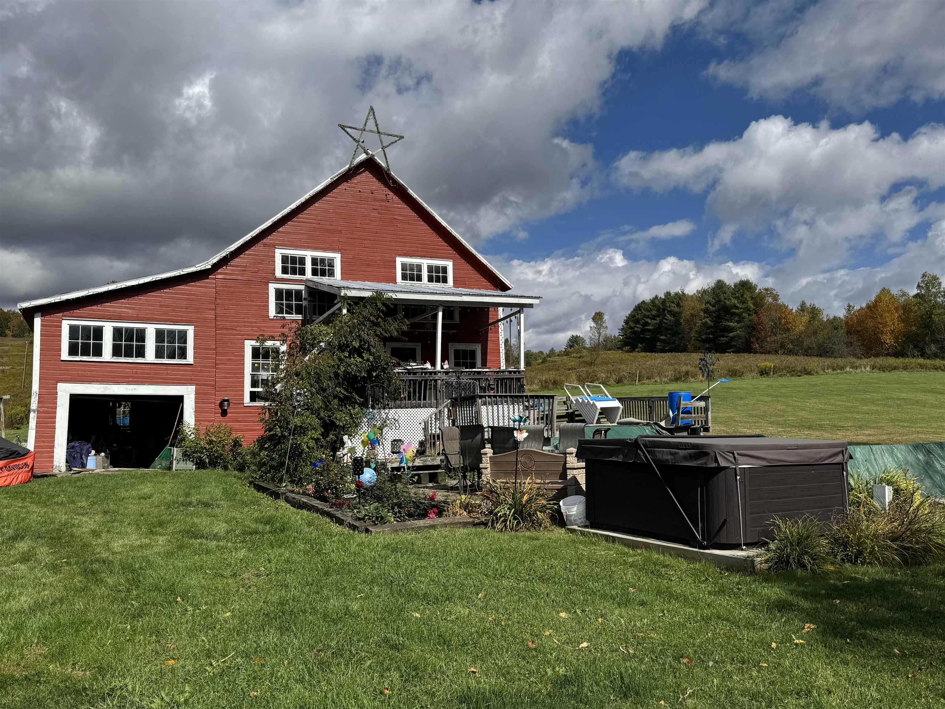 88 Gillen Avenue Johnson, VT 05656 - Photo 5 of 53
