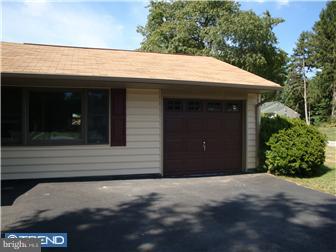 505 Brookview Road Exton, PA 19341 - Photo 12 of 12 Garage