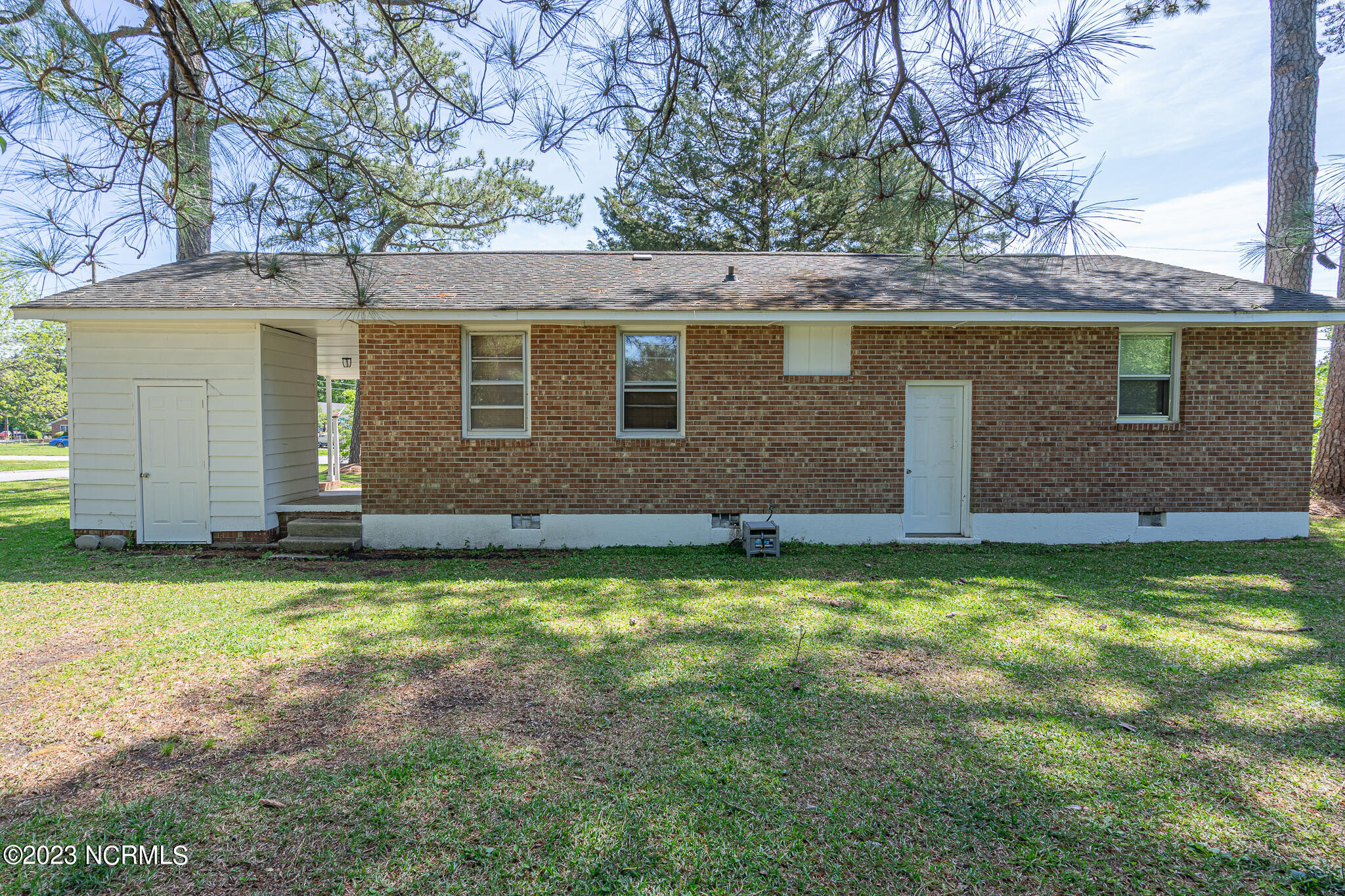 100 Carver Road Jacksonville, NC 28540 - Photo 19 of 21 Backyard