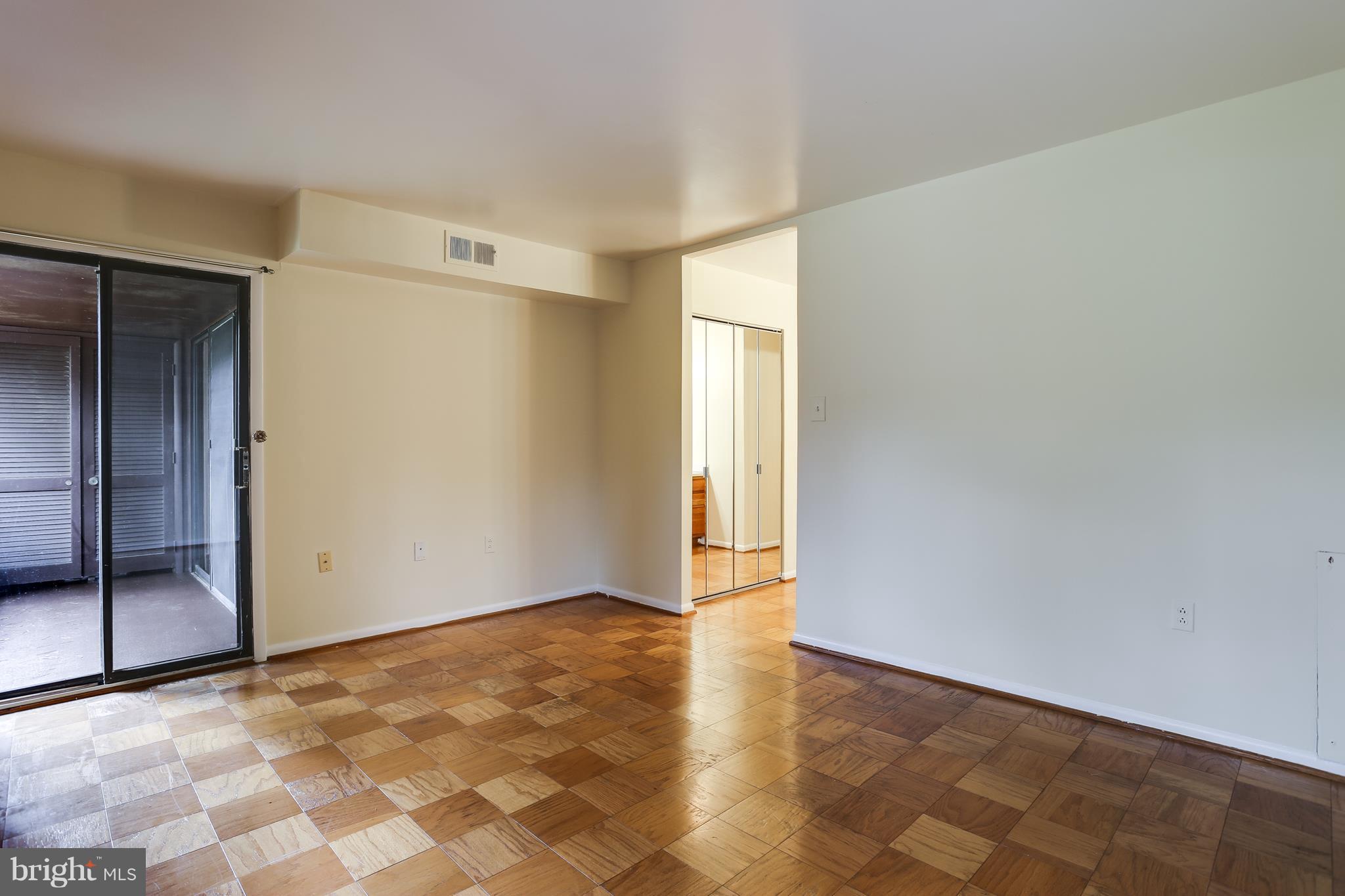 5240 West Running Brook Road, Unit 301 Columbia, MD 21044 - Photo 22 of 22 SPACIOUS MASTER BEDROOM