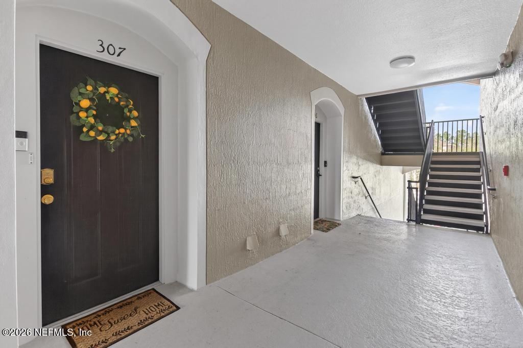 7990 Baymeadows Road East, Unit 307 Jacksonville, FL 32256 - Photo 8 of 43 7990 Baymeadows RD E 307-9
