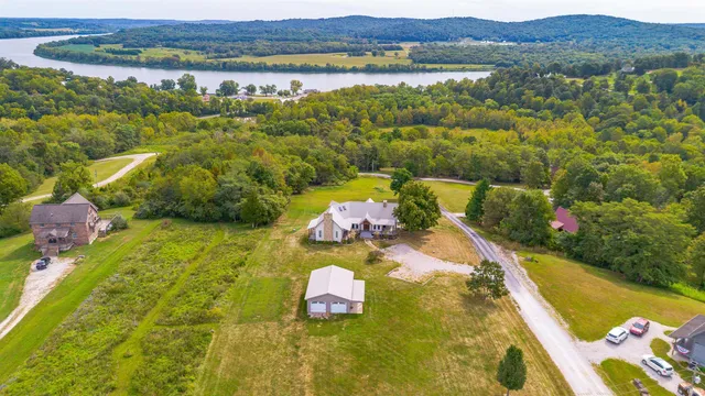 $399,000 | 14830 Vista Ridge Lane, Derby, IN 47525