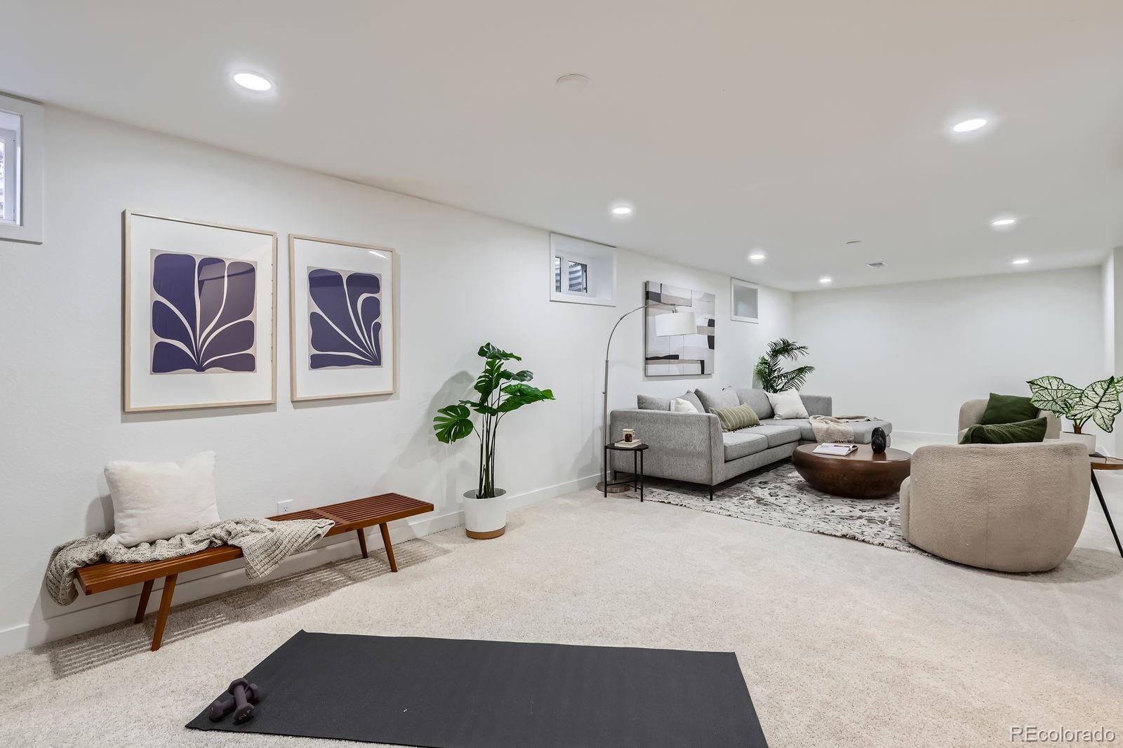 9455 West 37th Avenue Wheat Ridge, CO 80033 - Photo 22 of 33 a living room with furniture