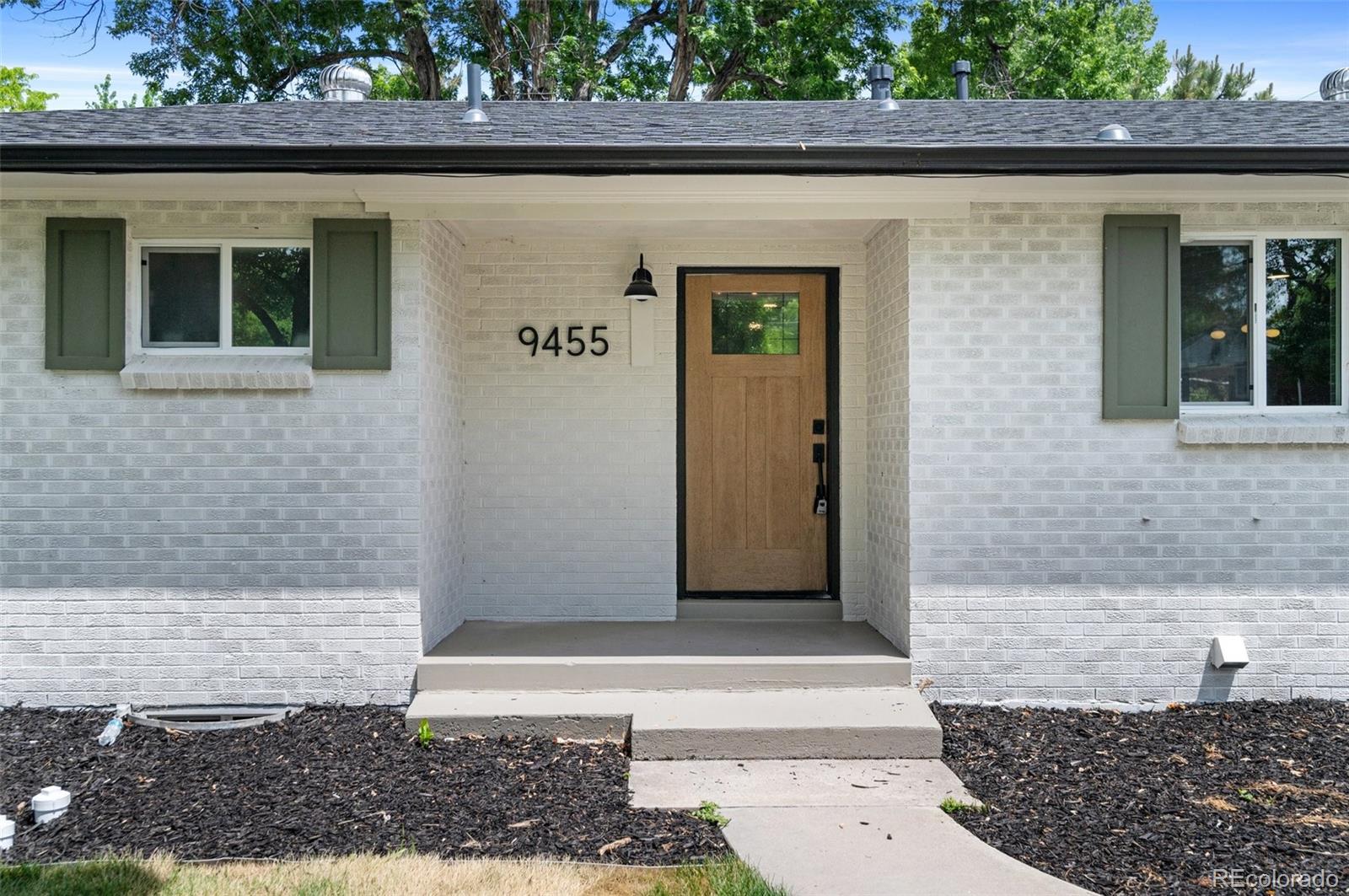 9455 West 37th Avenue Wheat Ridge, CO 80033 - Photo 4 of 33 a view of entrance