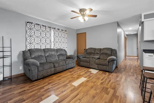 $235,000 | 511 South South Park Drive, Monticello, IN 47960