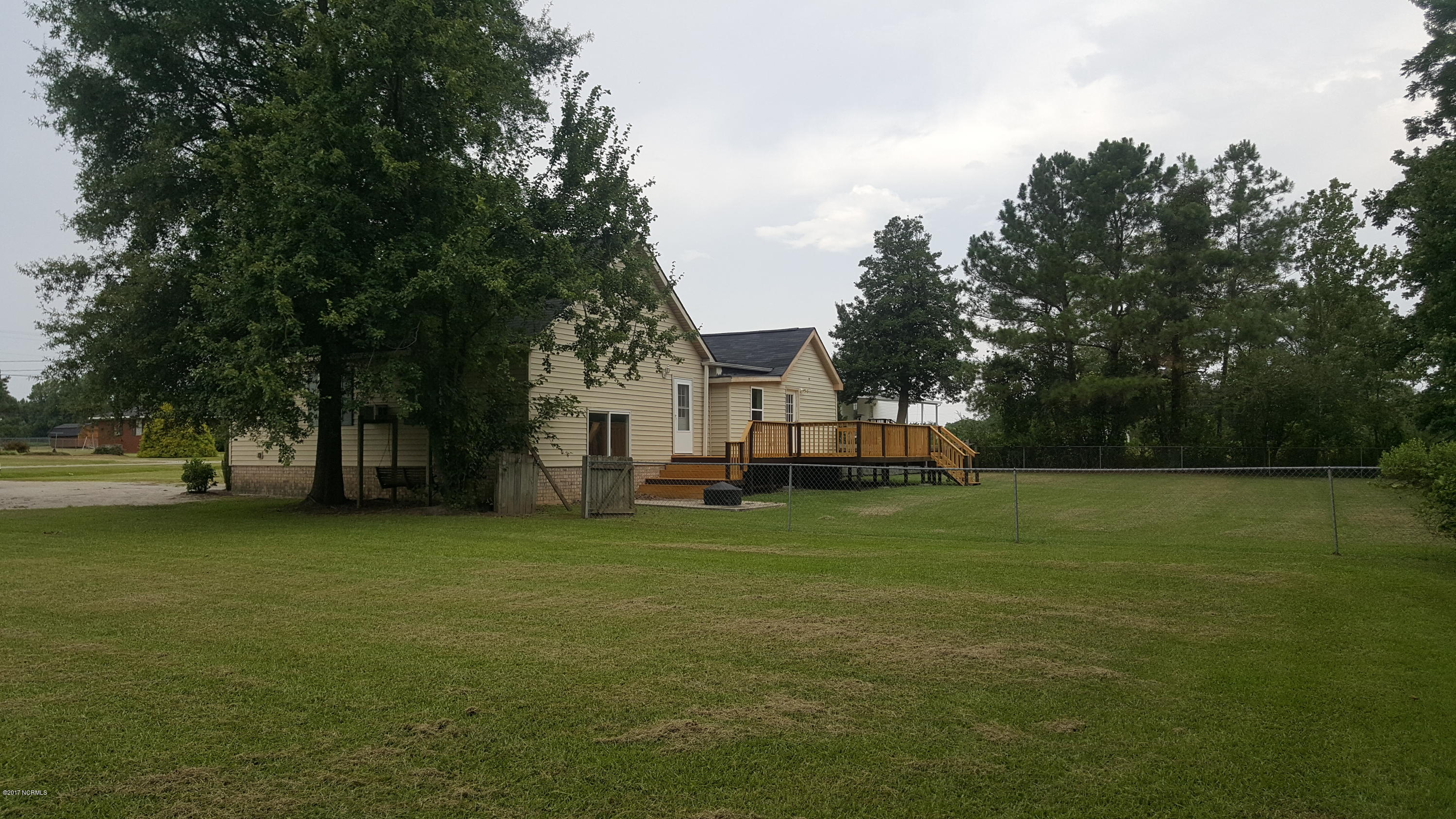 503 Mewborn Church Road Snow Hill, NC 28580 - Photo 8 of 40 20170728_155541