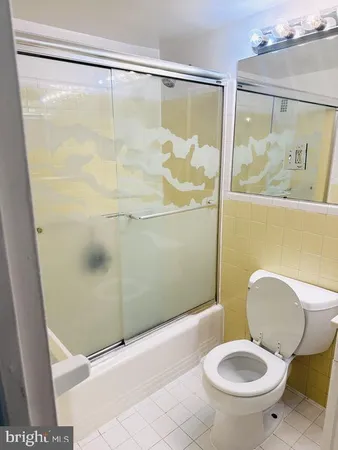 $2,350 | 1330 New Hampshire Avenue Northwest, Unit 823, Washington, DC 20036